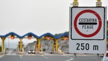 Zbog jake bure na A1, između Svetog Roka i Maslenice samo osobna vozila