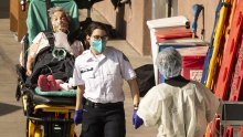 Novi rekord smrtnih slučajeva od covida-19 u SAD-u