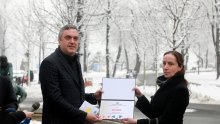 Gospodarska komora Srbije donirala 50.000 eura stradalima u potresu