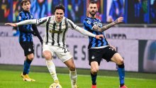 [FOTO] Inter uvjerljivo slavio u najvećem talijanskom derbiju i sada se na vrhu prvenstvene ljestvice izjednačio s Milanom