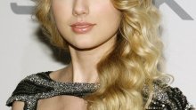Taylor Swift: 'Ponekad uhodim bivše dečke'