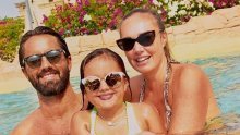 Tamara Ecclestone uživa s obitelji u Dubaiju: Samo četiri mjeseca od poroda vratila se u top formu