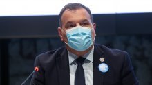 Beroš: Ako ne bude iznenađenja, na jesen bismo se mogli vratiti normalnim uvjetima života