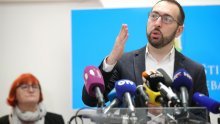 Tomašević: Vanđelić želi biti stalni ravnatelj Fonda i gradonačelnik. Očito ima i druge kalkulacije i igre u HDZ-u