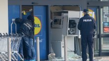 [VIDEO/FOTO] Alarm probudio Karlovčane; lopovi provalili u bankomat; policija traga za njima
