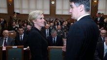 Kolinda Grabar Kitarović predlaže Milanoviću: Dajte ostavku!