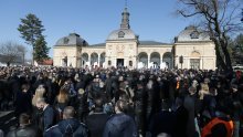 Nižu se reakcije na Bandićev pogreb; oštre poruke uputile Mirela Ahmetović, Dalija Orešković, Jadranka Kosor...