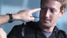 Indijci napali Zuckerberga zbog besplatnog interneta