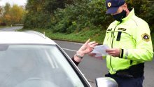 Slovenci pred novim lockdownom: Druženje samo na Uskrs i to najviše šest osoba