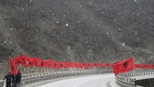 Kosovari zabranili ulaz srpskim dužnosnicima