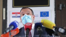 Beroš: Do kraja mjeseca stiže 490.000 doza cjepiva; Capak sumnja da će EMA suspendirati cjepivo AstraZenece: 'Možda će se mijenjati nešto u preporukama'