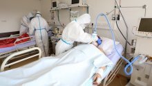 Upozorenje iz splitskog KBC-a: Nedostaju nam 234 medicinske sestre, na natječaj za 70 radnih mjesta javilo se tek 14 osoba