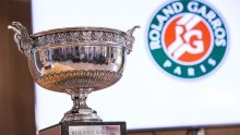 I najpoznatiji teniski turnir na zemlji, Roland Garros, nemoćan je pred ovim problemom; prijeti mu još jedna odgoda