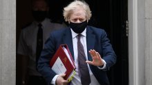 Britanski ministar odbacio da je Johnson govorio o 'gomilanju tijela' umjesto opće karantene
