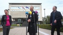 [VIDEO/FOTO] Tomašević predstavio kandidate za svoje zamjenike; Danijelu Dolenec i Luku Korlaeta