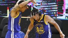 Stephen Curry oborio rekord Kobea Bryanta koji se činio nedostižnim, a ugrozio je i Michaela Jordana; ovo još niti jednom igraču u povijesti NBA lige nije uspjelo!