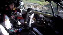 [VIDEO] Pogledajte kako je vodeći u utrci za prvaka svijeta izletio u Hrvatskoj i razbio se; uništio je automobil, ali prošao bez ozljeda. Brzo se javio i rekao tko je kriv
