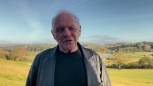 Anthony Hopkins zahvalio se na Oscaru i odao počast pokojnom Chadwicku Bosemanu: 'Sa svoje 83 godine nisam očekivao da ću dobiti ovu nagradu'