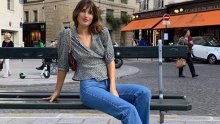 Francuskinje u svojoj garderobi ne mogu bez ovih chic bluza, a evo kako ih one nose
