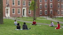 Harvard studentima uvjetuje cijepljenje protiv covida-19