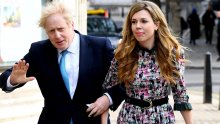 Nadzorno tijelo britanskog parlamenta istražuje Johnsona zbog putovanja