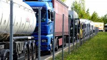 Vozači kamiona iz BiH prijete blokadama puteva i granica zbog odluke hrvatske Vlade