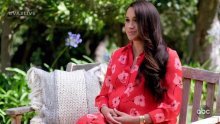Blista u trudnoći: Meghan Markle osvanula u haljini koju se uvijek isplati imati u ormaru