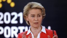 Von der Leyen: Sve smo bliže cilju. Premašili smo 300 milijuna doza cjepiva u EU