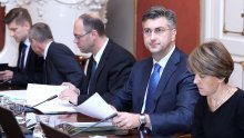 Pada potpora radu Plenkovićeve vlade, HDZ-u raste