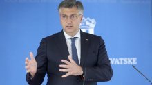 Plenković o lažnim vijestima: Važno je poticati profesionalno novinarstvo