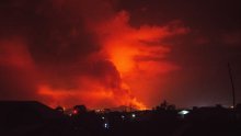 [VIDEO, FOTO] Erumpirao jedan od najaktivnijih vulkana na svijetu: Lava guta kuće, uspaničeni stanovnici obližnjeg grada dali se u bijeg