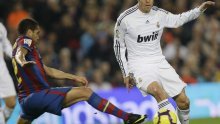 Mourinhova muka, Modrić ili Kaka