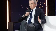 Ovo je vlasnik Louis Vuittona, Bernard Arnault. On je novi najbogatiji čovjek na svijetu