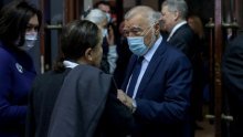 [FOTO] Otvorena izložba Ede Murtića s više od 100 djela proslavljenog velikana. Pogledajte tko se sve pojavio u Meštrovićevom paviljonu