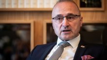 Grlić Radman u Portugalu o Schengenu, cijepljenju i turistima: Hrvatima više nije potreban nikakav odlazak u karantenu već samo negativan PCR test za ulazak u Portugal