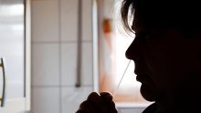 Gubitak mirisa zbog covida vjerojatno prestaje unutar 8 mjeseci