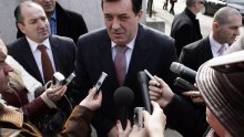 Dodik na aute potrošio pet milijuna eura