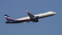 U Pulu sletio avion sa 147 putnika iz Moskve