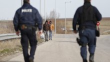 Eurozastupnici o migracijskom pritisku, spomenuli i Hrvatsku: Europske granice postale su grobovi pod otvorenim nebom, tražitelje azila se otima, zlostavlja u hrvatskim šumama...