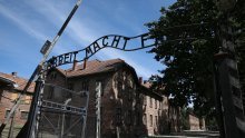 Posljednji preživjeli osloboditelj Auschwitza umro u 98. godini