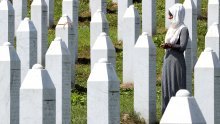 Josipović i Kosor: Genocid u Srebrenici je neporeciva činjenica