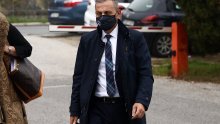 Uhićeni šef obavještajaca BiH-a predan Tužiteljstvu, prosvjed aktivista SDA