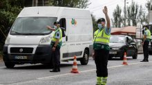 Portugal uveo policijski sat u nekim područjima, uključujući Lisabon i Porto