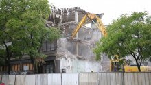 [VIDEO/FOTO] Kultna tvornica Kamensko pretvara se u prah: Na ovoj atraktivnoj lokaciji u Zagrebu niknut će luksuzni stambeno-poslovni kompleks
