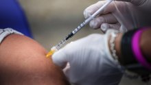 EMA: Protiv delta varijante neophodne dvije doze cjepiva