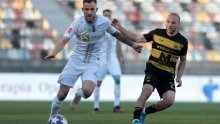 Rijeka ostala bez jednog od najboljih pojedinaca; s druge strane u Osijeku trljaju ruke, jer su doveli bivšeg igrača Dinama kojeg je želio upravo Nenad Bjelica