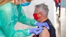 Dobra vijest: U Istarskoj županiji prvom dozom cjepiva cijepljeno 50 posto građana