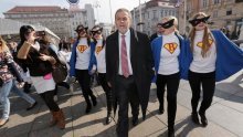 Bandić umjesto kruha i igara nudi kruh i mast