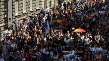 Tisuće ljudi u Budimpešti prosvjeduju protiv novog anti-LGBTQI zakona
