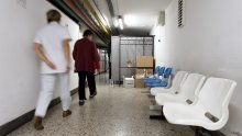 Niti jednu dozu cjepiva još nije primilo 32 posto radnika u zdravstvu, slijedi li obavezno cijepljenje?